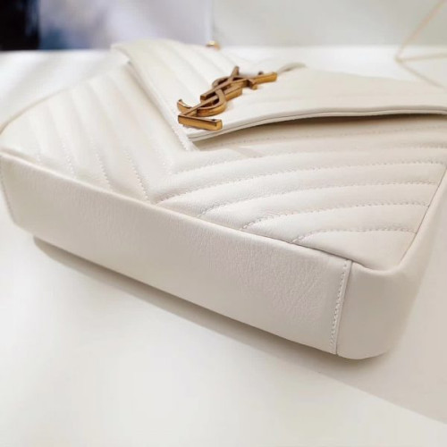 Y*L-college-medium-19