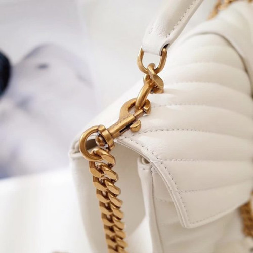 Y*L-college-medium-19